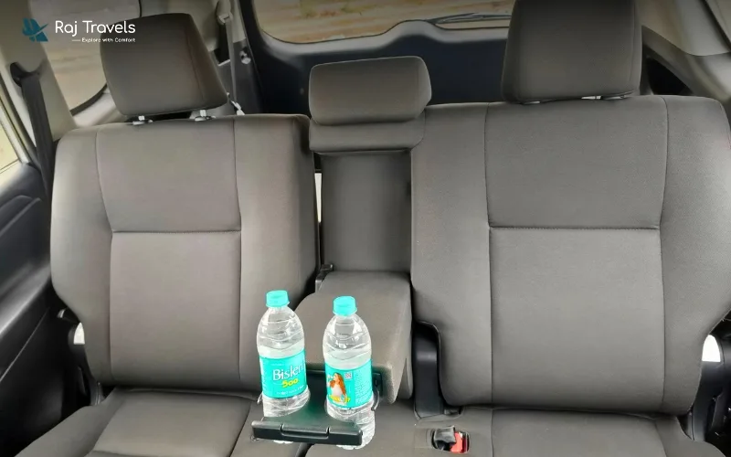 Luxury Innova Crysta car rental Jaipur for tourists